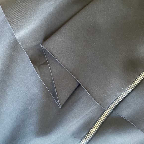 Black midi dress size 12. - Picture 3 of 6